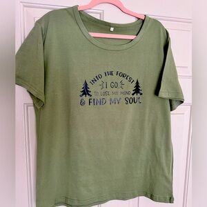 Printed T-Shirt in Moss Green, XXL. Never worn. 100% Cotton